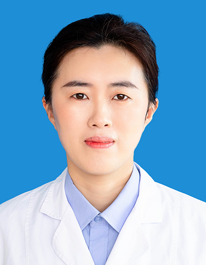 點擊照片，查看專家專長、出診時間